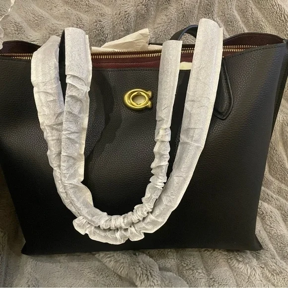 Coach Willow Leather Tote Bag - Black - NWT